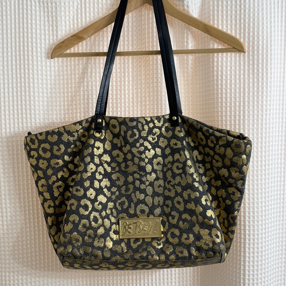 Betsy Johnson Tote Bag